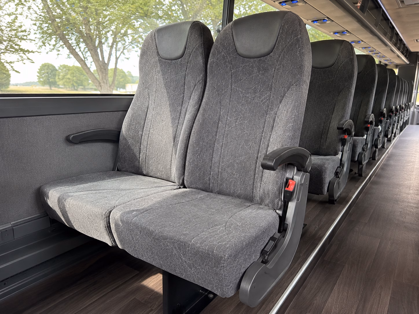 how the type of bus you choose changes the price in henderson nevada