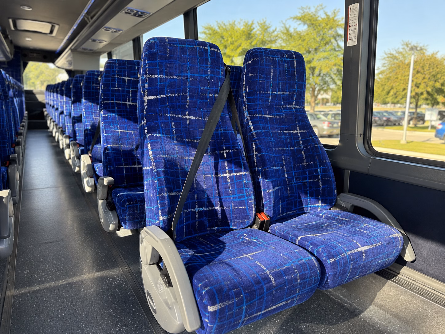 shuttle buses between las vegas strip hotels and henderson wedding venues