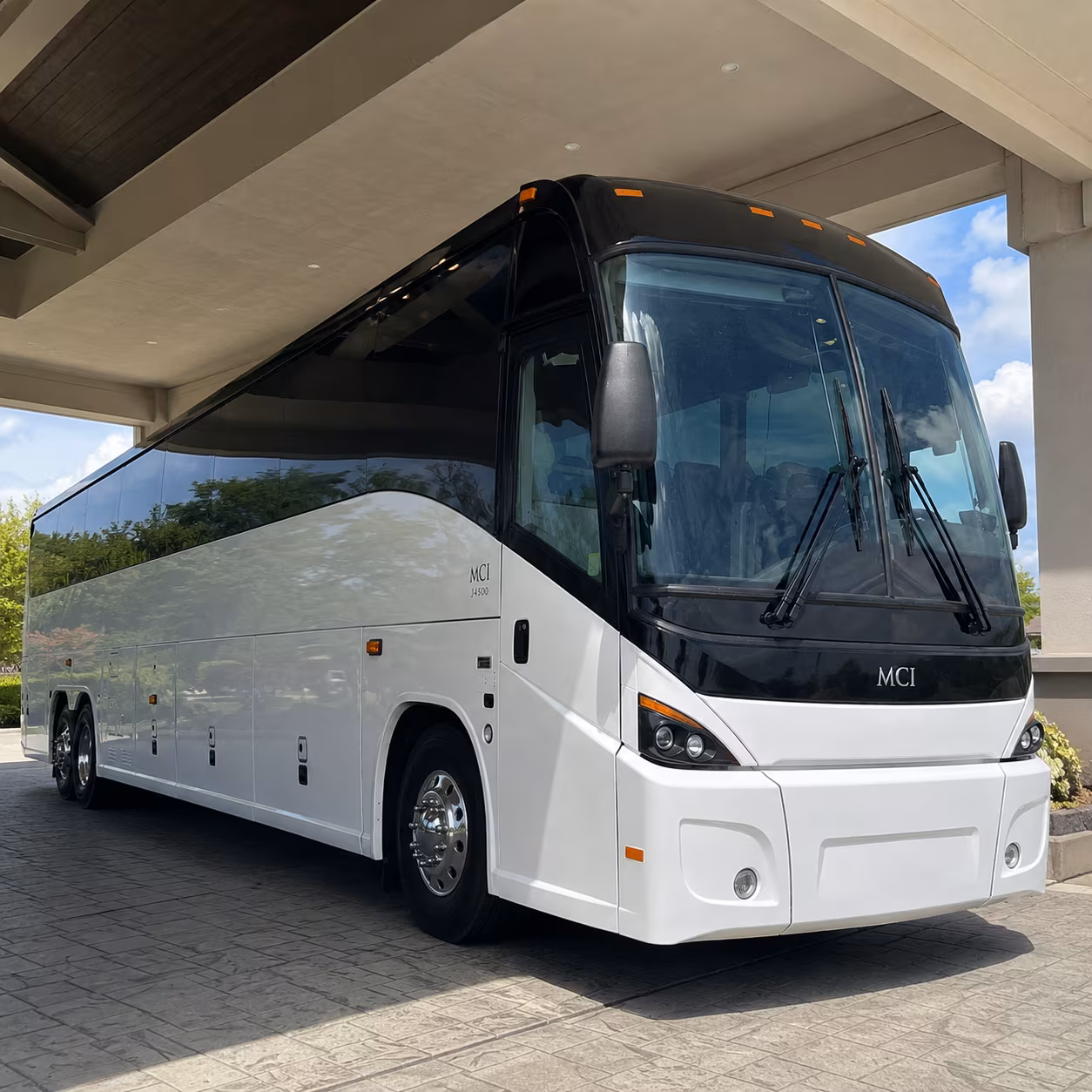warehouse and distribution group shuttles near st rose parkway and i 15